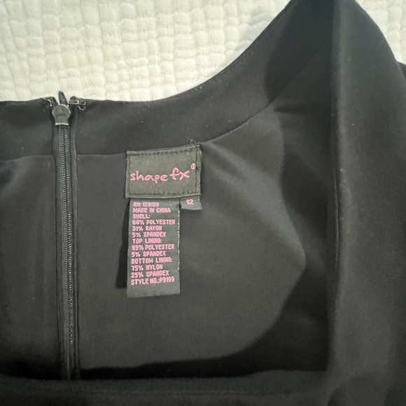 Shape FX Sheath Dress w Power Mesh Control Lining - Picture 7 of 8